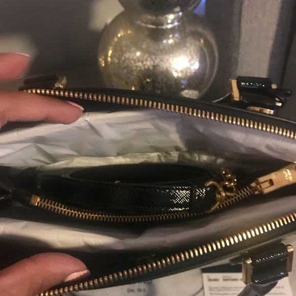 Brand new Prada Saffiano bag - Picture 5 of 5